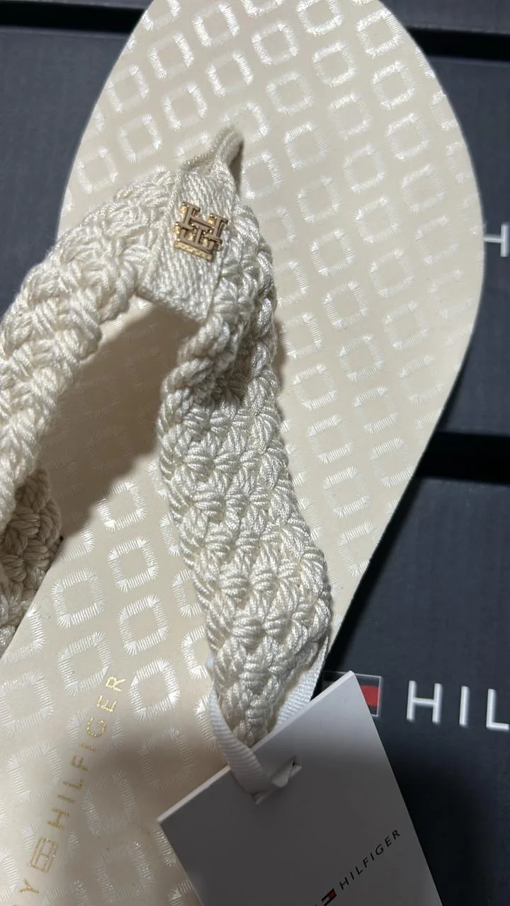 Sandalias Tommy - Tacón Mediano - Beige Tejida
