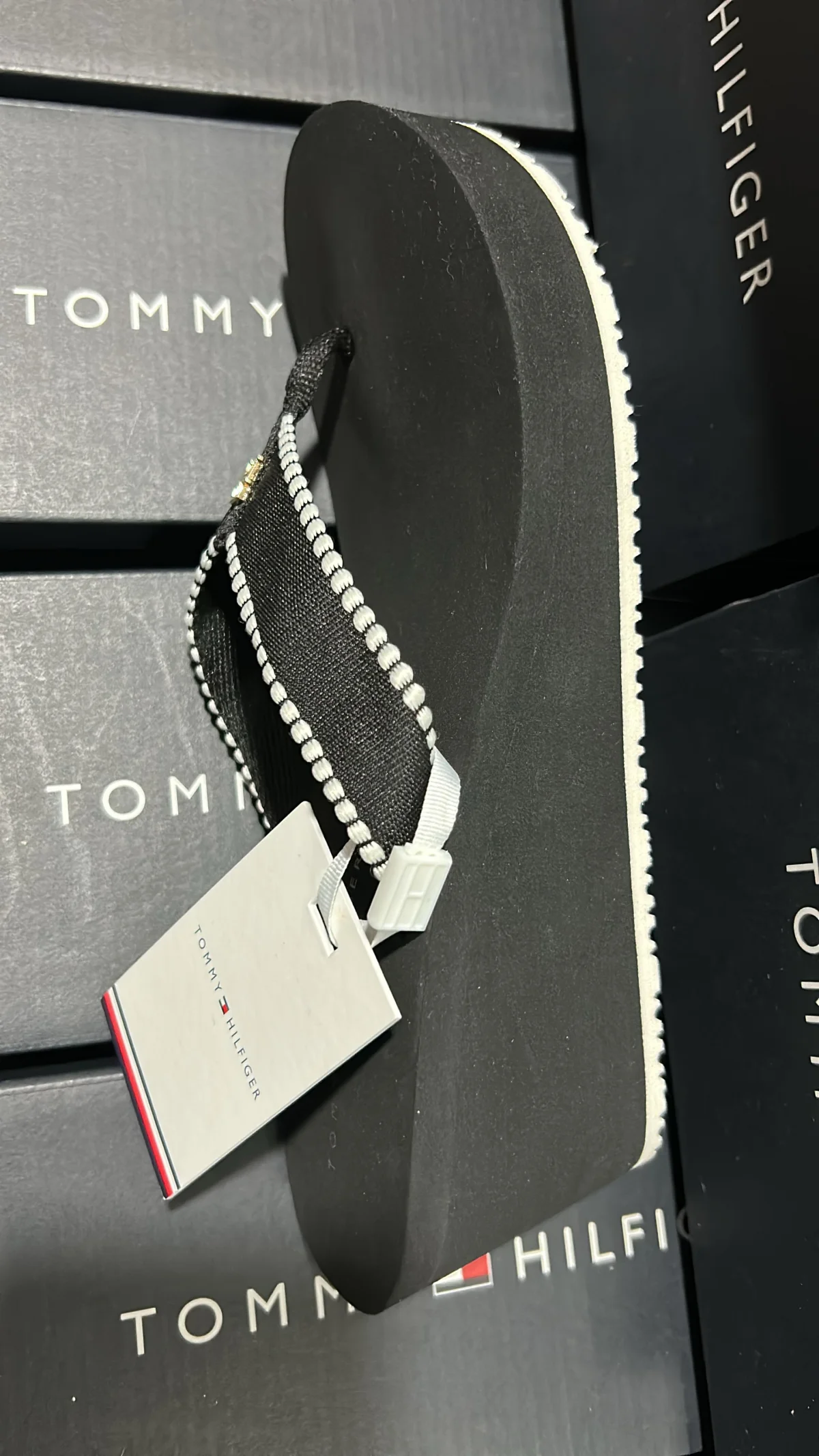 Sandalias Tommy - Tacón 6 cms - Black Sandal