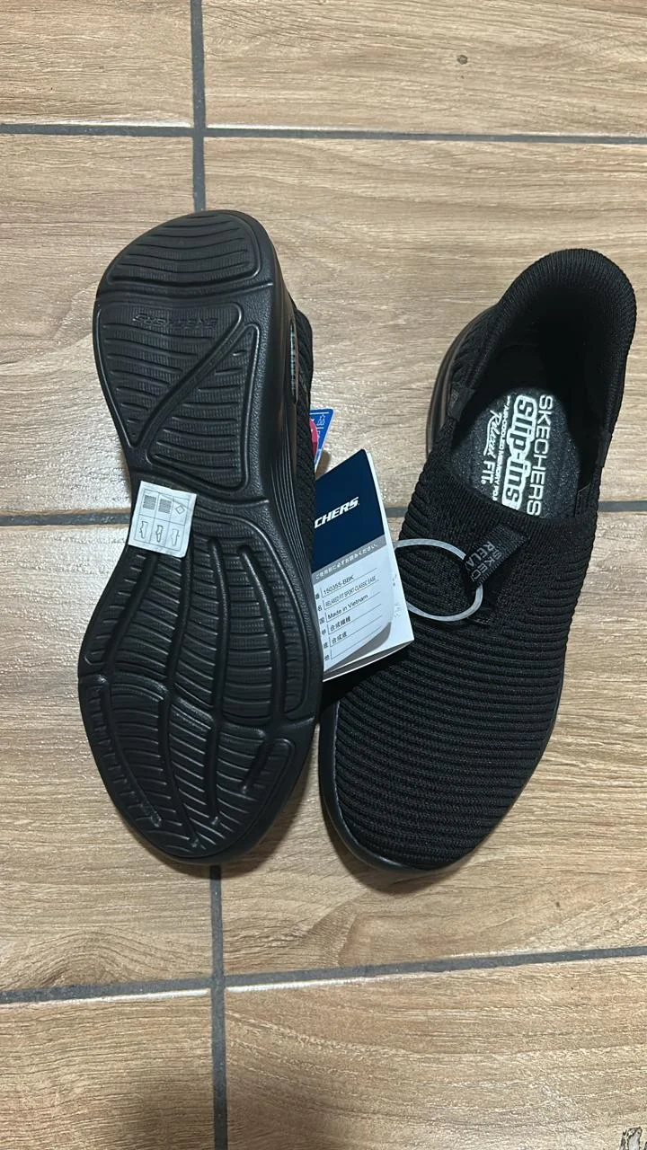 Tenis Sckechers Color Negro 6.5