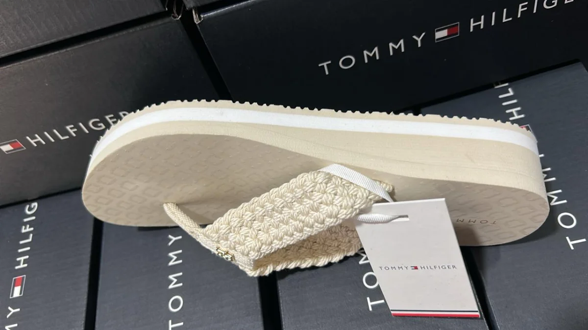 Sandalias Tommy - Tacón Mediano - Beige Tejida